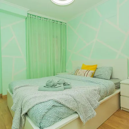 004 Lovely Weekend - Alicante Apartamento *